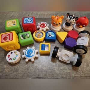 Baby Einstein Connectables